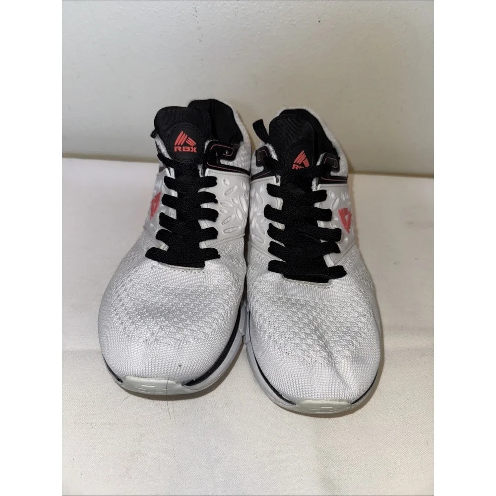 Reebok live life active size 9 women RBX White black pink Run Walk Spring Summer